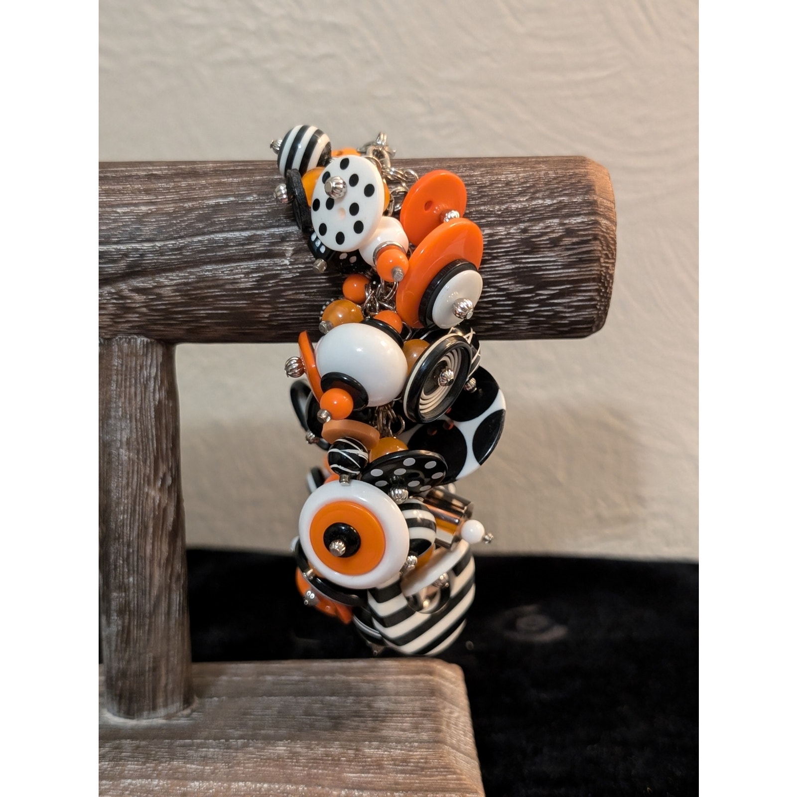 Vintage Artisan Ooak 90s Halloween Button Bead Pumpkin Charm Costume Bracelet